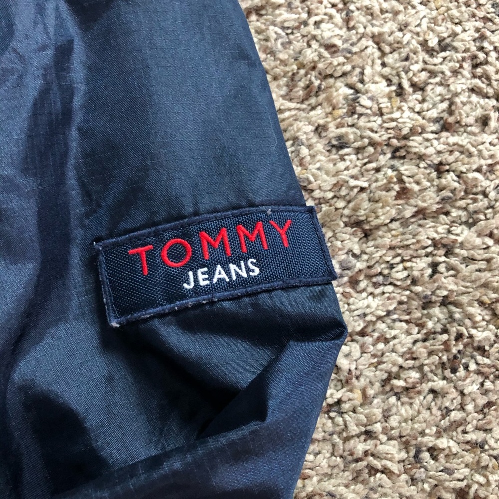 Vintage Tommy Hilfiger Reflective Lined Jacket - Picture 3 of 8